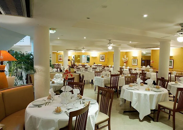 מלון Saint Sauveur לורדה