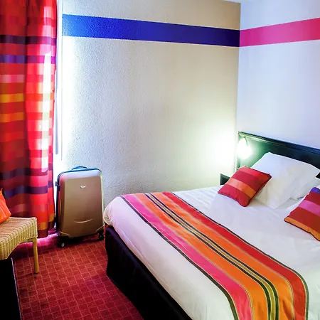 Saint Sauveur Hotel 3*