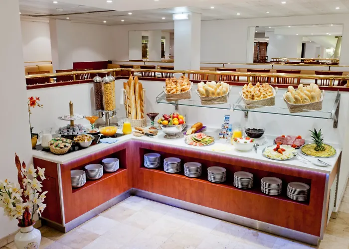 Hotel Saint Sauveur 3*