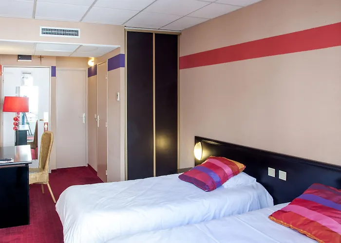 Hotel Saint Sauveur 3*