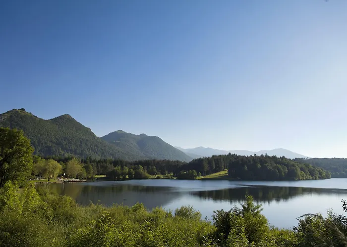 Saint Sauveur Отель 3*