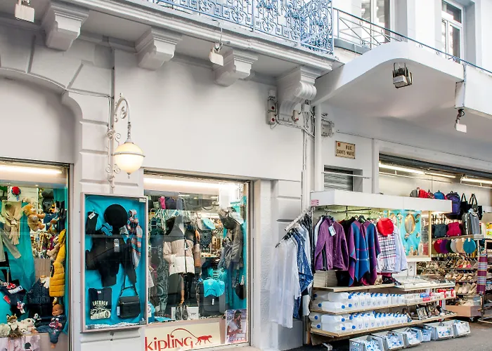 Hotel Saint Sauveur 3*