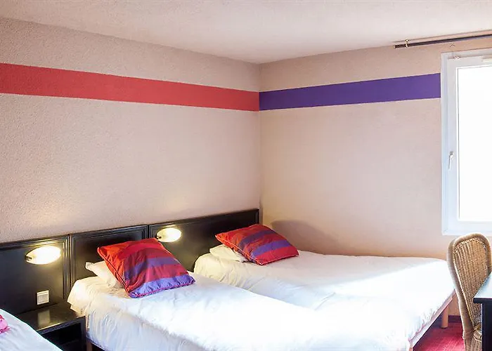 Saint Sauveur Лурд