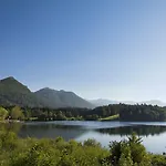 Saint Sauveur Hotel 3*