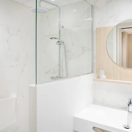 Saint Sauveur Hotel