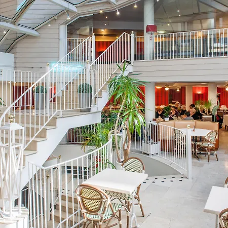 Hotel Saint Sauveur