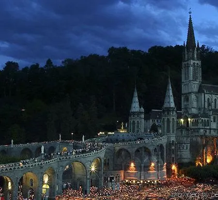 Saint Sauveur Lourdes