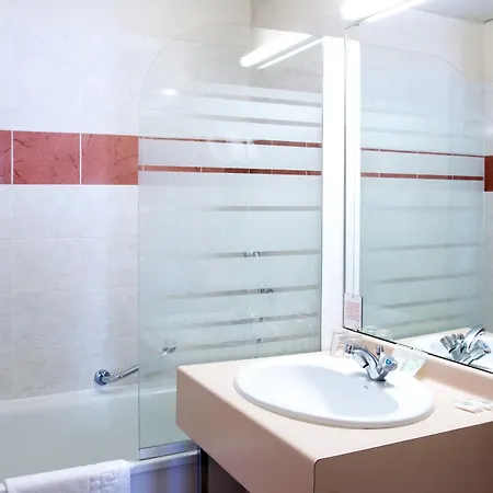 Hotel Saint Sauveur 3*