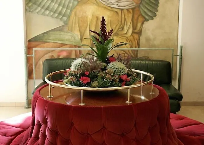 オテル サン ソーヴール ルルド