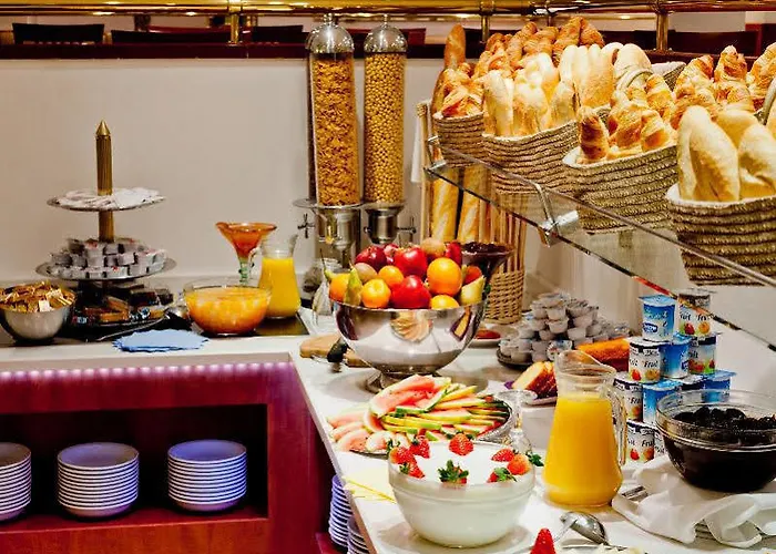 オテル サン ソーヴール ルルド